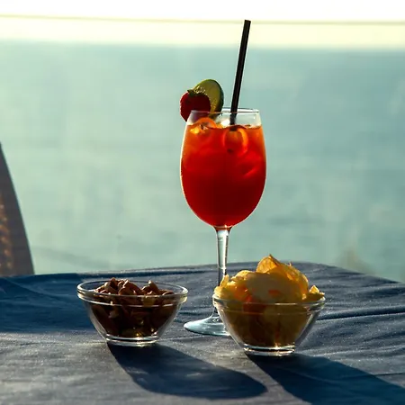 Albatros Hotell
